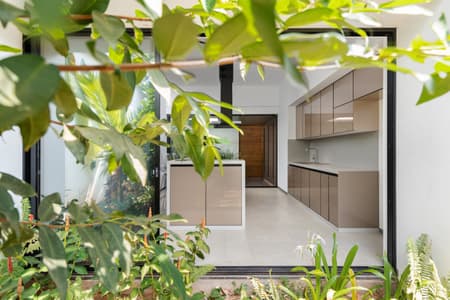The Stoic Wall Residence